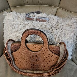 NWOT**Elegant Brown  Handbag